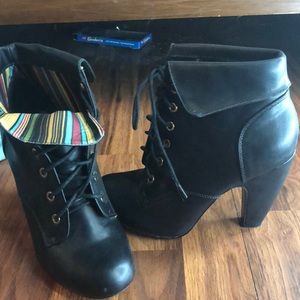 Dollhouse ankle booties